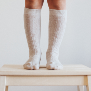 Lamington Merino Wool Knee High Cable Socks | Oatmeal Knee HIght